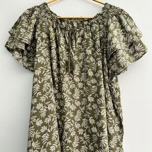 OLIVE GREEN BLOUSE WITH RUFFLE SLEEVES AND TASSELS